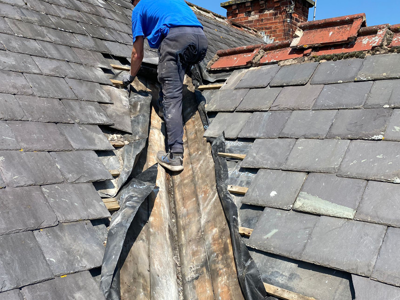 expert roof repairs